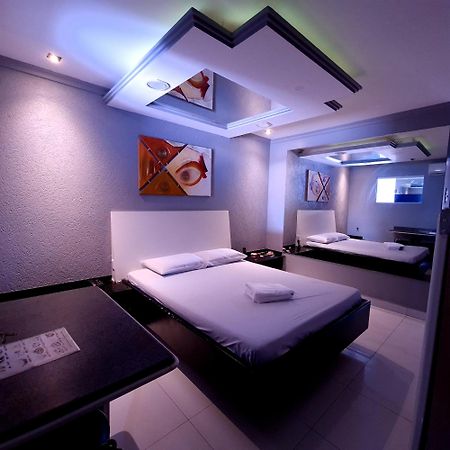 Gran Motel Gyn กัวยาเนีย ภายนอก รูปภาพ
