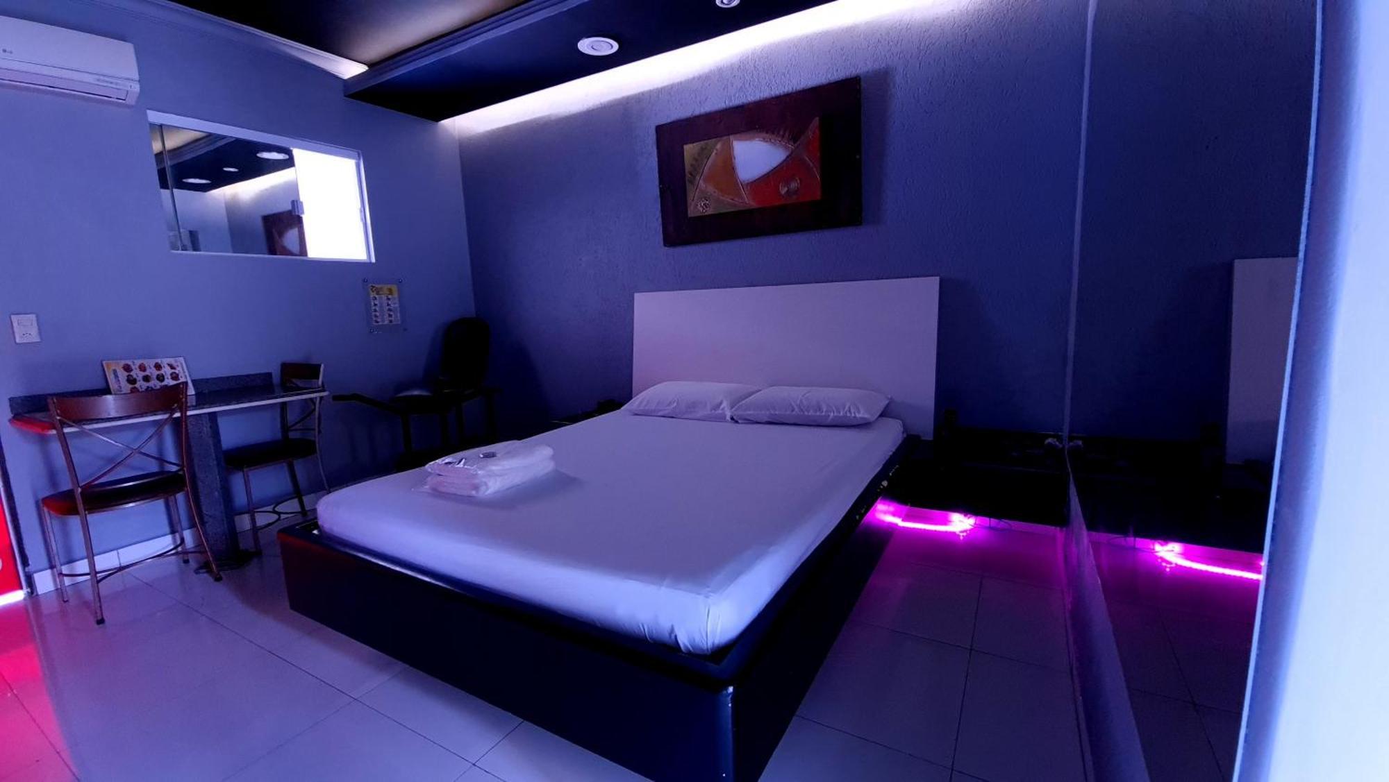 Gran Motel Gyn กัวยาเนีย ภายนอก รูปภาพ