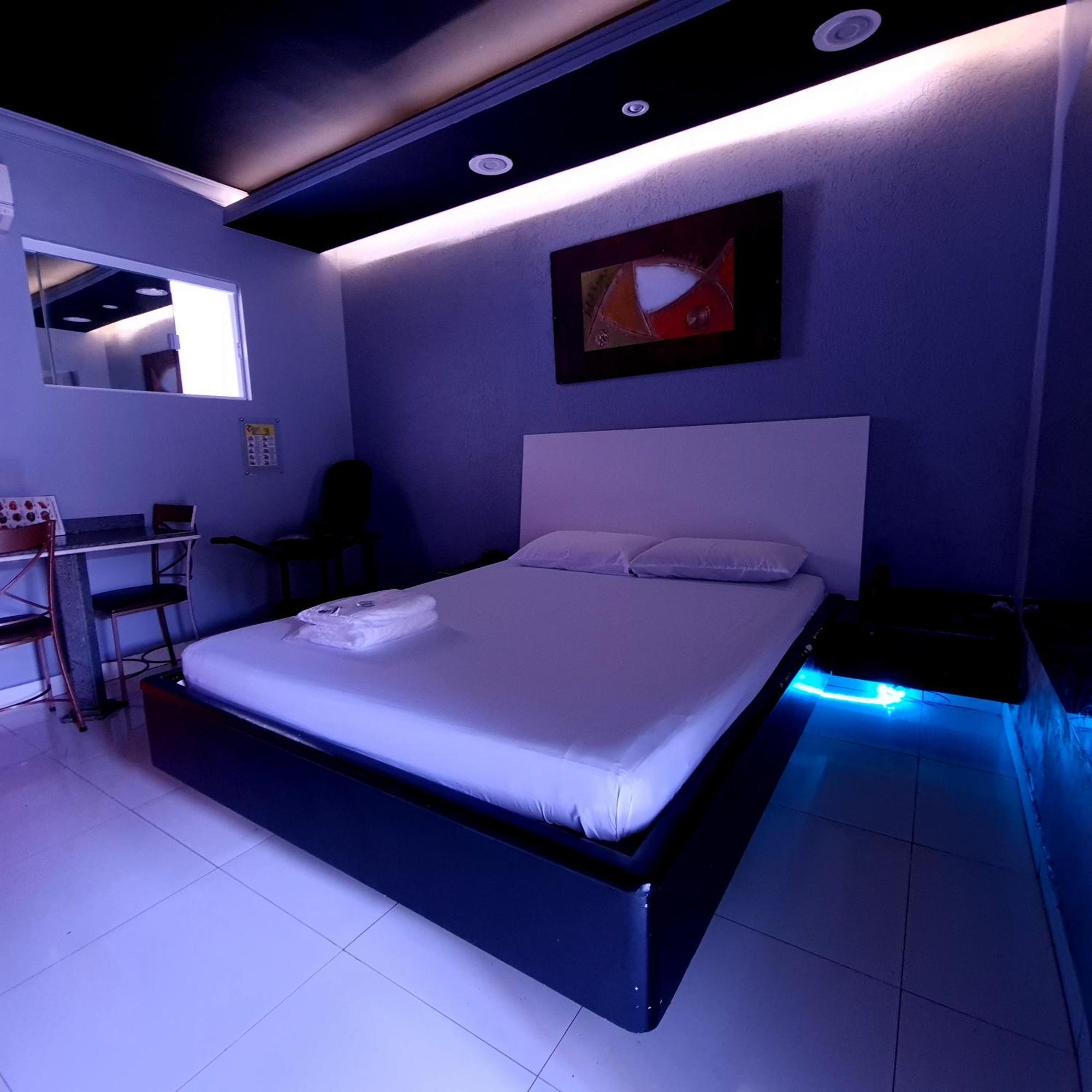 Gran Motel Gyn กัวยาเนีย ภายนอก รูปภาพ