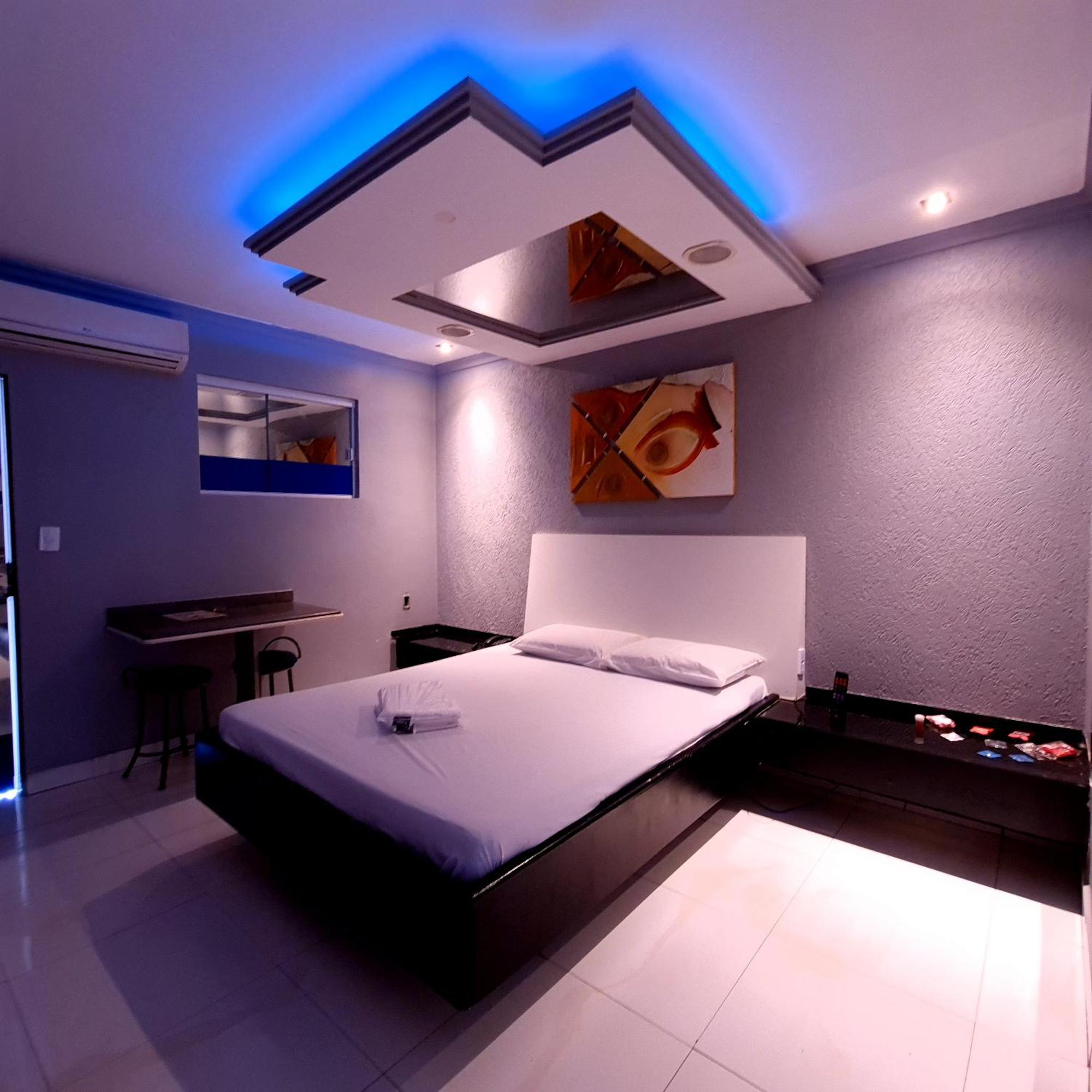 Gran Motel Gyn กัวยาเนีย ภายนอก รูปภาพ