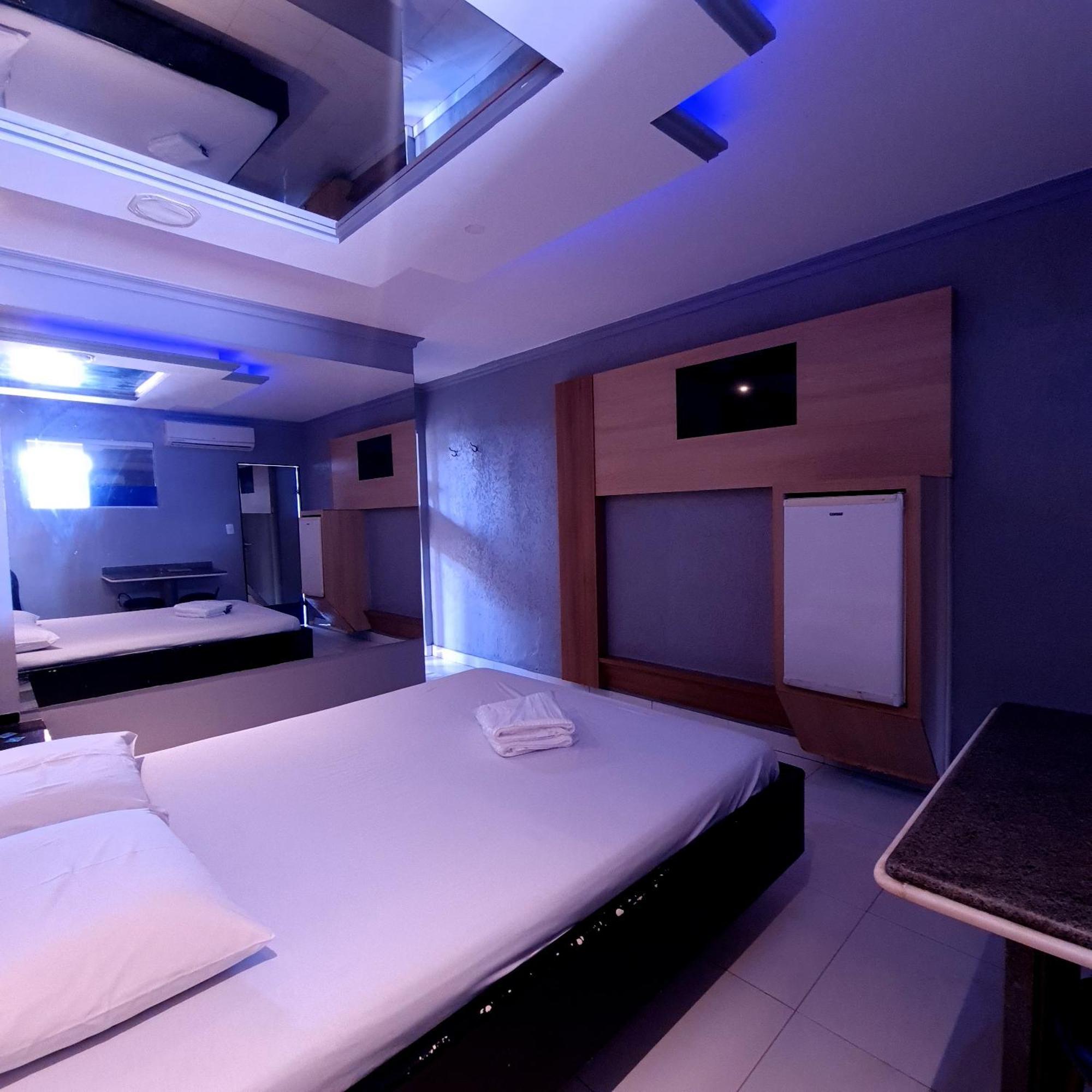 Gran Motel Gyn กัวยาเนีย ภายนอก รูปภาพ
